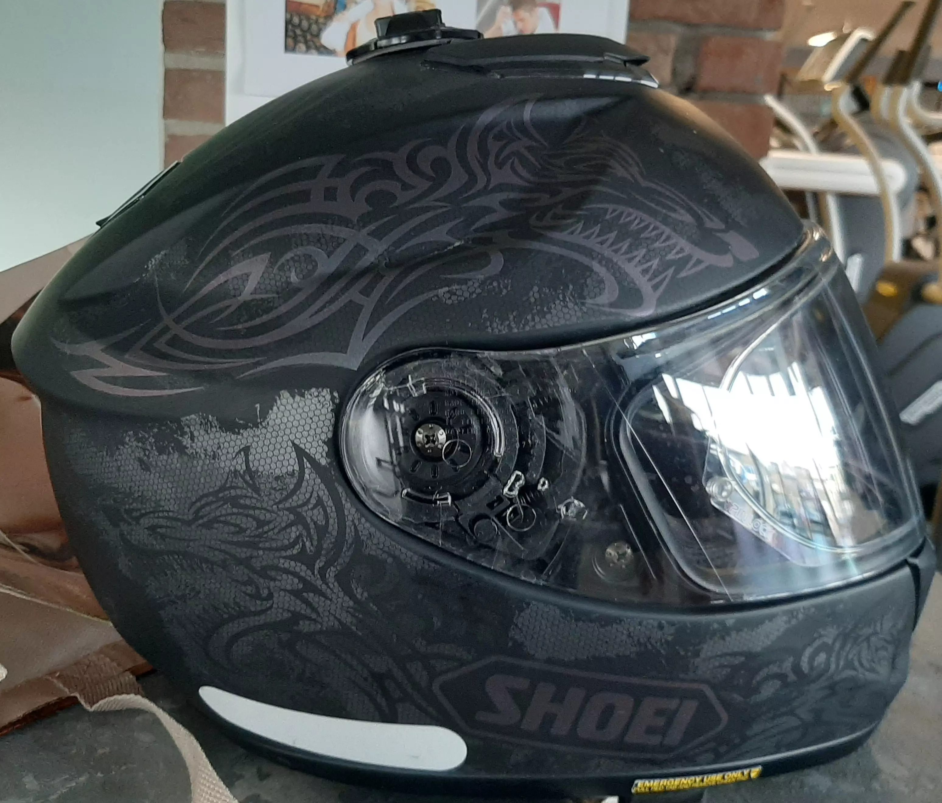 Avant Full Covering Casque Shoei Latéral