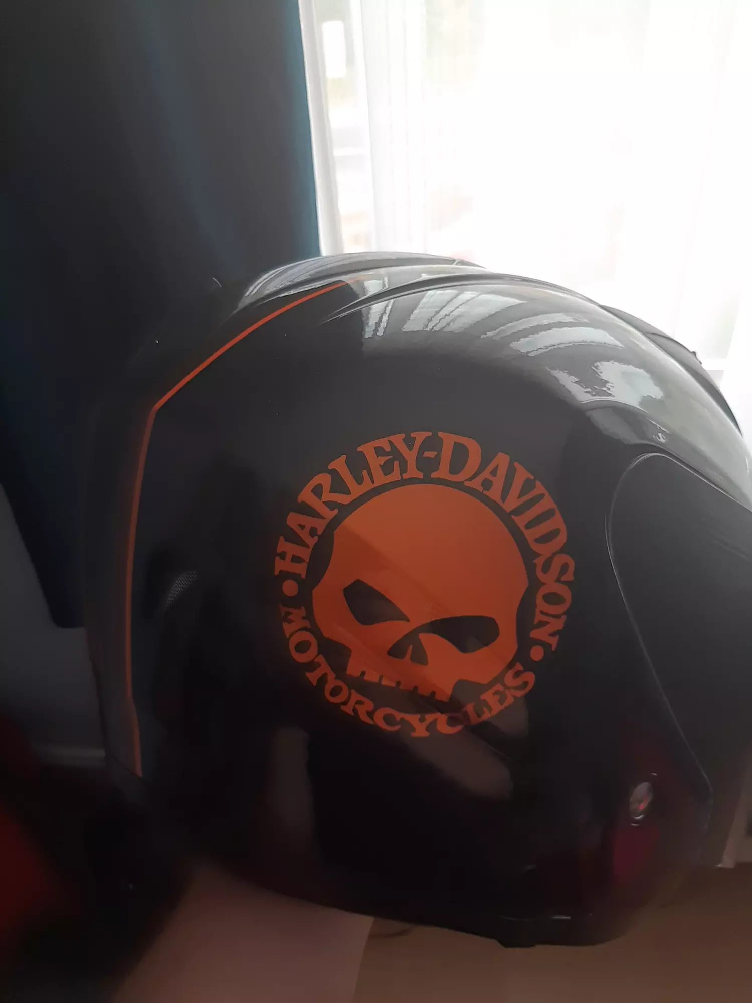 Avant Full Covering Casque Harley côté droit